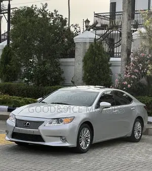 Lexus ES 2014 Silver