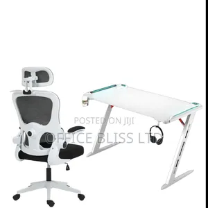 A Set of Z RGB Light Table Ergonomic Design Office Chair