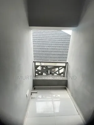 Furnished Mini Flat in Off Lekki-Epe Expressway for rent