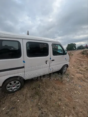 Suzuki Every 2004 White