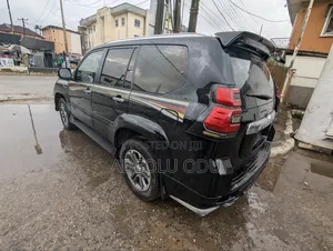Toyota Land Cruiser Prado 2009 Black