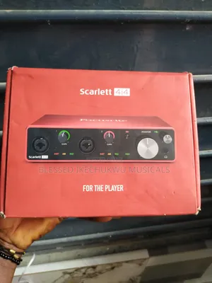 Focusrite Scarlett 4i4 Sound Card