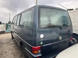 Volkswagen Transporter 2003 Grey