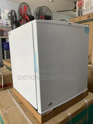 17kg LG Refrigerator Super White