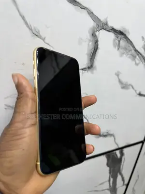 Apple iPhone XR 64 GB Yellow