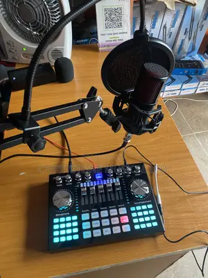 Podcast EQUIPMENT Complete With , Stand, Mic, Popfiiter, and Cable