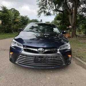 Toyota Camry XLE 4dr Sedan (3.5L 6cyl 6A) 2015 Blue