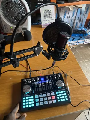 Live-Streaming and Podcast Equipment