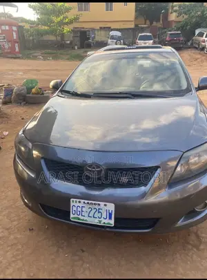 Toyota Corolla 2011 Gray
