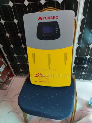 Quality 3.5kva/24volts YOHAKO Hybrid Solar Inverter