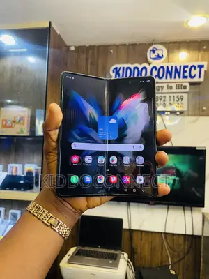 Samsung Galaxy Z Fold 3 256 GB Black