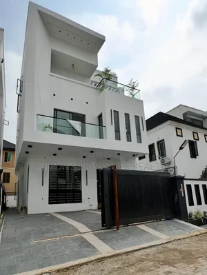 5bdrm Duplex in Ikota for sale