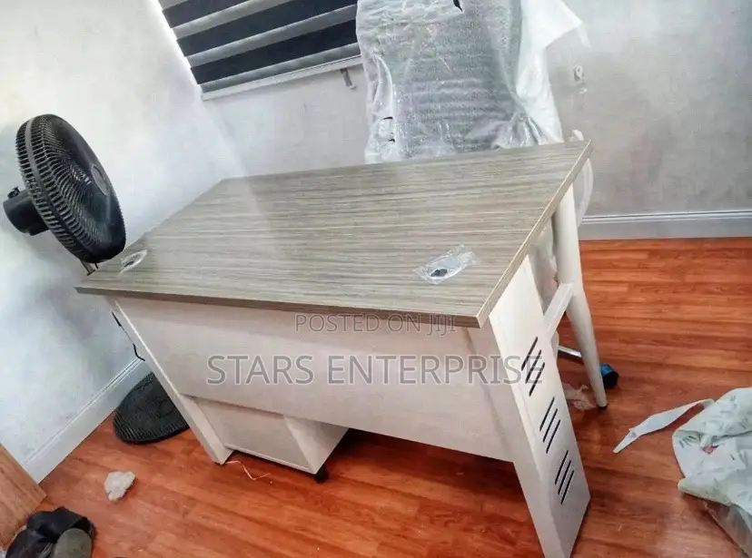 Office Table / Modern Study Table