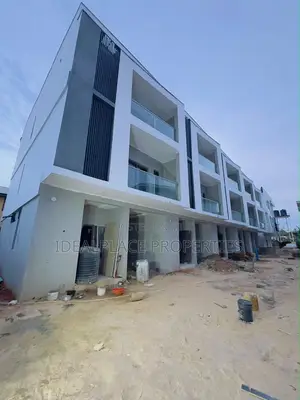 4bdrm Duplex in Ogudu GRA for sale
