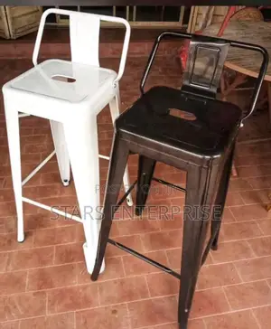 Bar Stool / Modern Bar Stool