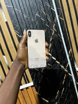 Apple iPhone XS 64 GB Gold