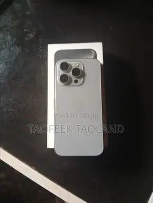 Apple iPhone 15 Pro 128 GB Silver
