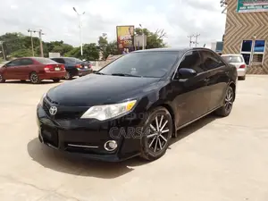 Toyota Camry XLE V6 4dr Sedan (3.5L 6cyl 6A) 2012 Black