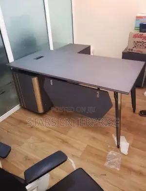 Office Table / Office Desk