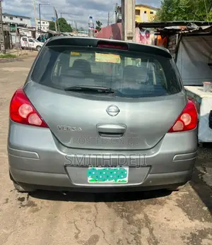 Nissan Versa 2008 Gray