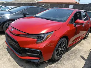 Toyota Corolla 2019 Red