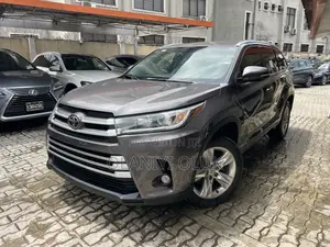 Toyota Highlander 2015 Gray