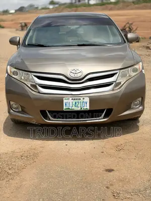 Toyota Venza V6 2010 Brown