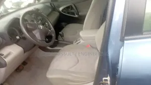 Toyota RAV4 Limited 2011 Gray