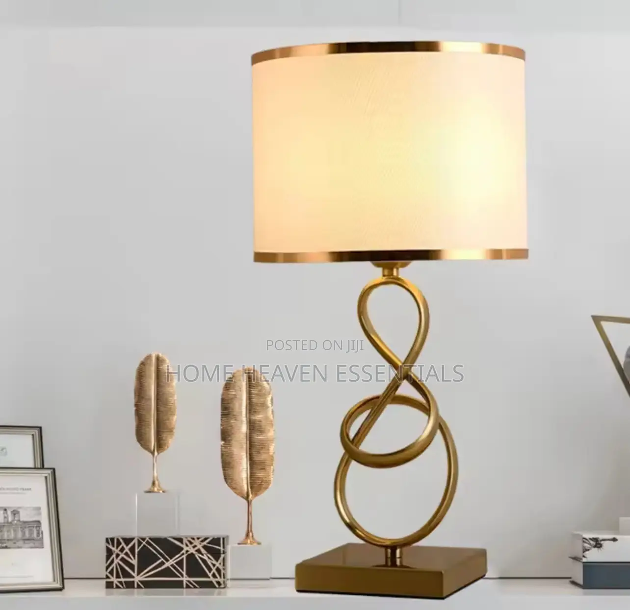 Modern Bedside Table Lamp