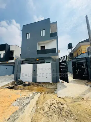 4bdrm Duplex in Agidingbi for sale