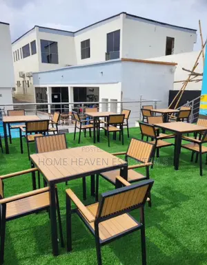 Outdoor Tables and Chairs Courtyard Cafe Restaurant Set