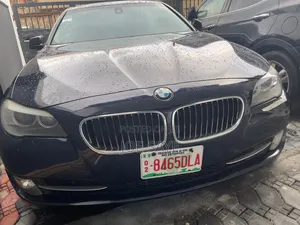 BMW 528i 2013 Blue