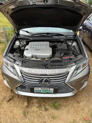 Lexus ES 2015 Gray