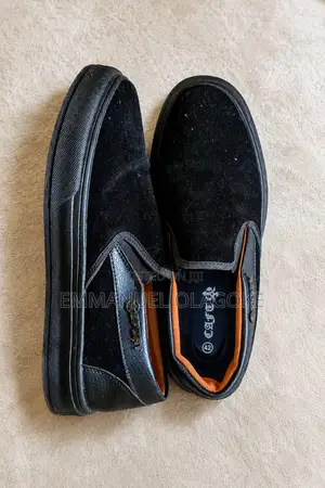 Neatly Used Black Slip-on Shoes 42