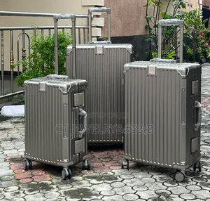 Aluminum Pure Quality Traveling Box Set of Three Tsa Lock