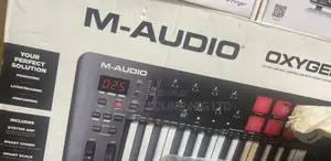 M-Audio Oxygen 25 USB MIDI Controller Keyboard