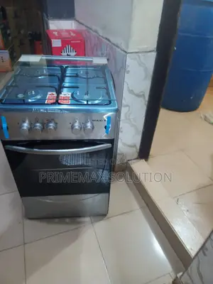 Clean Aesthetic, Serious Performance: 50x50 Stainless Steel Gas Stove