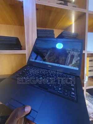 Laptop Dell Latitude 5490 8GB Intel Core i5 SSD 256GB