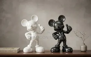 TV Console Decorative Figurine