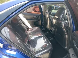 Toyota Camry SE 4dr Sedan (2.5L 4cyl 6A) 2015 Blue