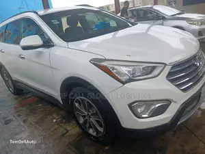 Hyundai Santa Fe Sport 2.0T 2013 White