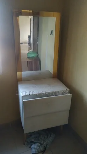 Standarding Mirror With Two Drawers Attached
