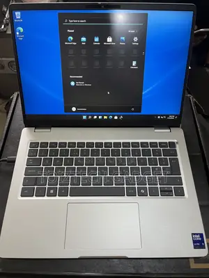 Laptop Dell Pro 14 16GB Intel Core i5 SSD 512GB
