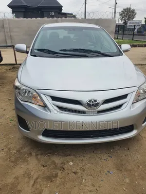 Toyota Corolla 2013 Silver
