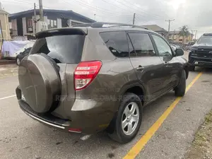 Toyota RAV4 2011 Brown