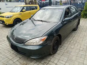 Toyota Camry 2003 Green