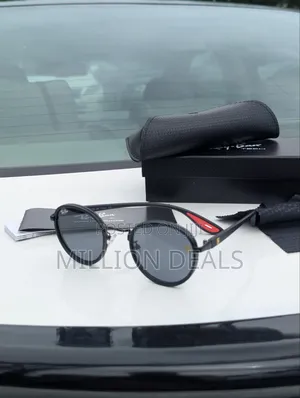 Round Black Retro Stylish Men"s Sunglasses