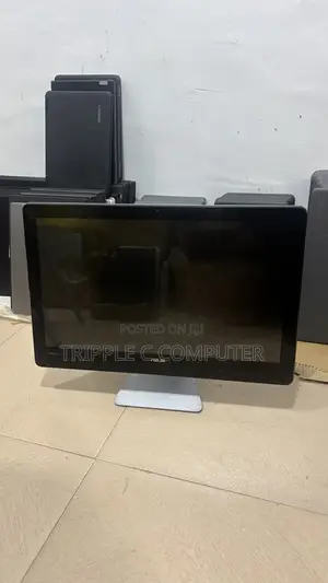 Desktop Computer Asus Zen AiO Pro Z240IE 4GB Intel Core i3 HDD 1T