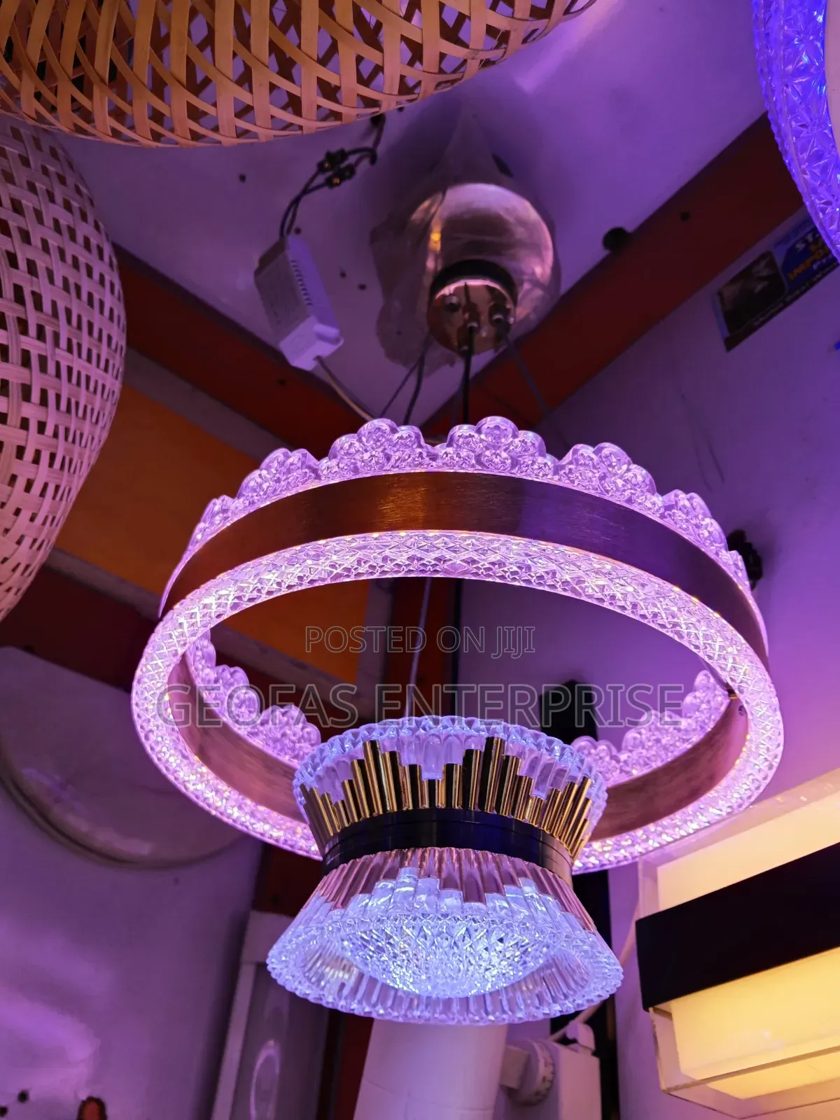 High Quality Original Dropping Chandeliers Lightning
