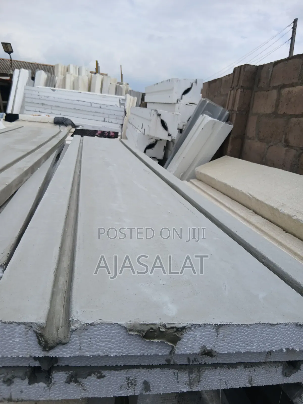 250 by 250 Polystyrene Parapet